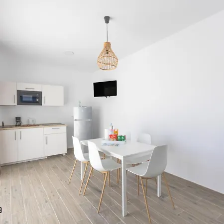 Lola Family Lajares Irent Fuerteventura Apartmán *