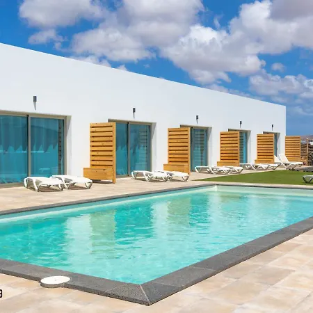 Lola Family Lajares Irent Fuerteventura Appartamento *