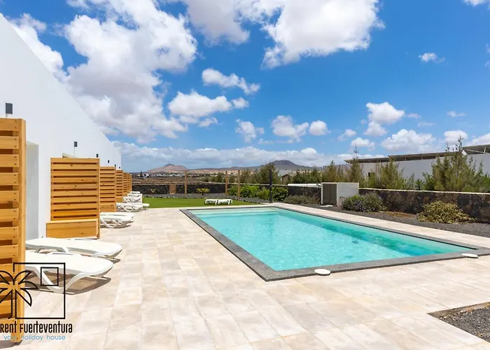 Lola Family Lajares Irent Fuerteventura