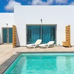 Lola Family Lajares Irent Fuerteventura לה אוליבה